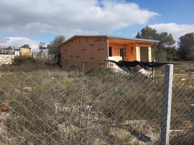 Bal Gayrimenkul - Akçaköyde Herşeyi Hazır Hisse Tapulu 340 M2 Bahçe 3