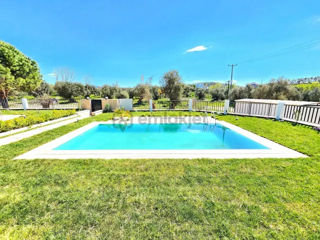 ▶ ▶ Akçay Körfez'den Satılık 450 M2 Arsa İçinde Müstakil Havuzlu Sıfır 4+1 Villa 2