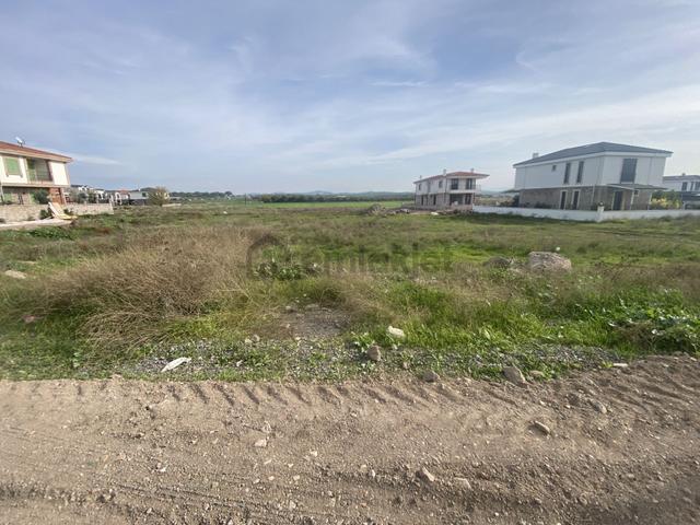 Ayvalık Kucukkoy De Satılık 303 Metre Kare Arsa. 4