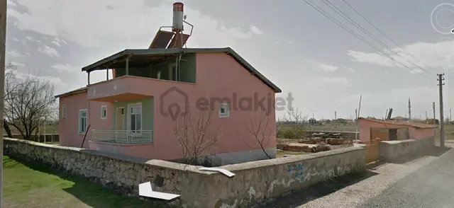 Satılık 2 Katlı Köşe Müstakil Ev Ve Arsa 1