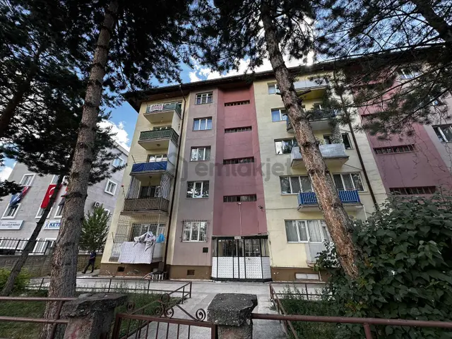 Asrın Emlak'tan Acil Bu Hafta Aydoğan Mh.satılık Kombili 3+1 1