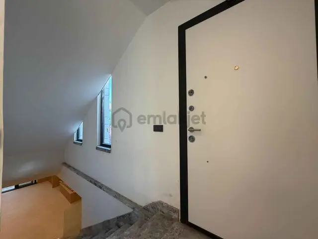 Bodrum Konacık'ta Satılık Kapalı Havuzlu Müstakil 5+2 Villa 4