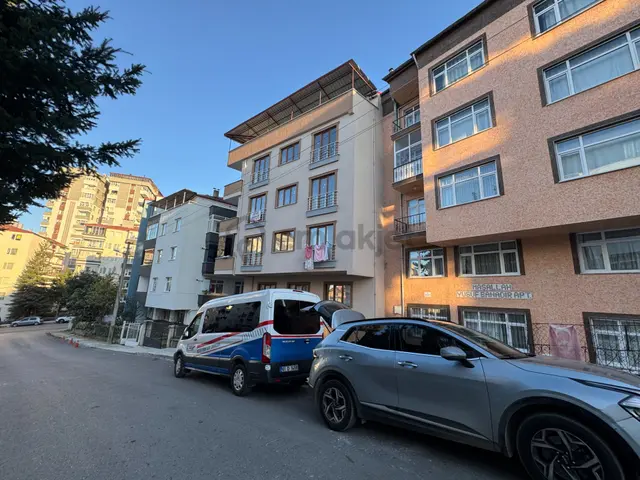Trabzon Ortahisar 2 Nolu Erdoğdu Merkezi Konumda 2+1 Sıfır Daire 3