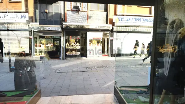 Erzurum'un Kalbi Taşmağazalar'da 360 M2 ,4 Katlı Prestijli Mağaza 1