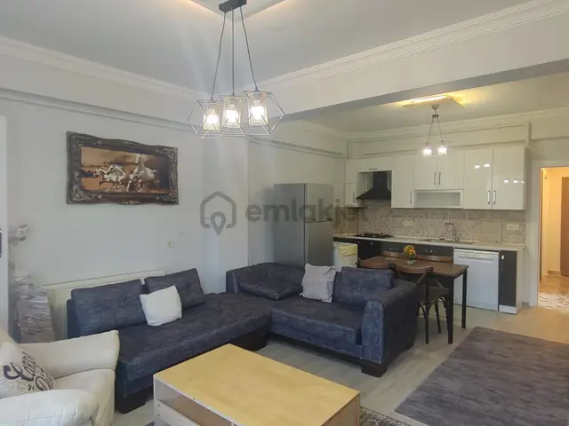 Muradiye Mahallesi Karali Bölgesi Site İçi 🏡 ✅1+1 60 M2 3 Katlının Yüksek Zemini 3