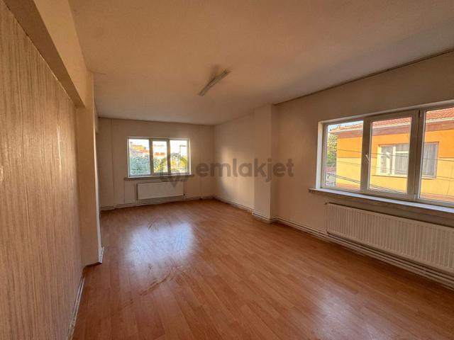 M-127 Hacı Ali Bey Mahallesi Satılık 2+1 Daire 3