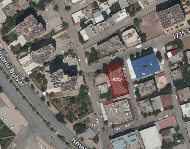 Ergünden Hürriyette Mükemmel Konumda Fırsat Satılık 474 M2 Arsa 1