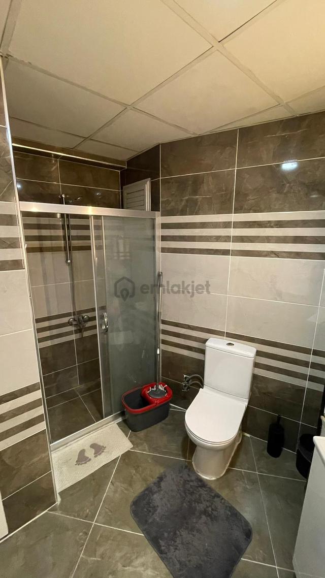 🏡cumhuriyet Mahallesi🏡 Site İçi ✅1+1 70m2 10 Katlının Zeminkatı Site İçi Full 4