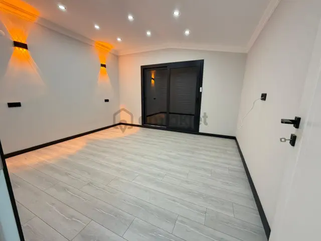 Didim Efeler Mah 4+1 Ayrı Mutfak Köşe Satılık Villa 4