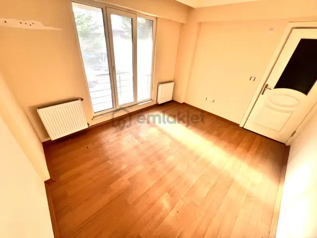 Seba'da Tevfikbey Mh 2+1 75m2 İskanlı Uygun Fiyatlı Yüksek Giriş 2