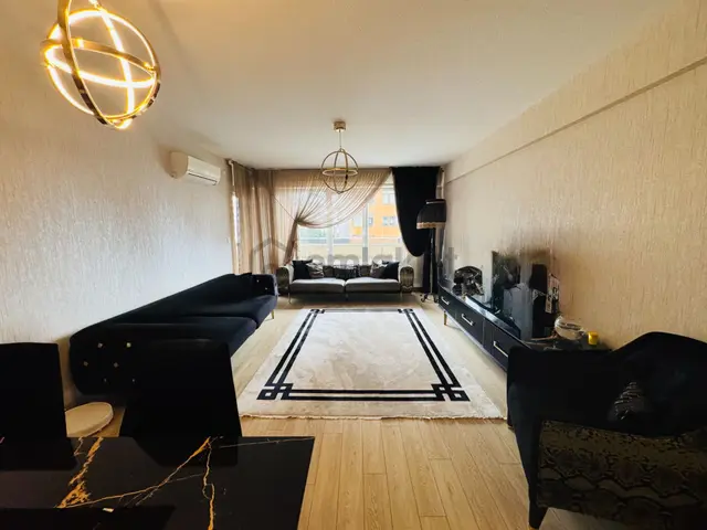 Elfi Den 23 Nisan Mah. Prestij Royal De Satılık 2+1 Daire 4