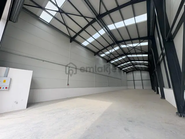 Dörtyol Sanayi D100'e Yakın Kiralık 410 M2 İmalathane / Depo 1