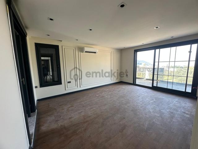 🏡keçiliköy Mahallesi 🏡site İçi ✅6+1 M2 420 3 Katlı Müstakil Villa Yüzme 4