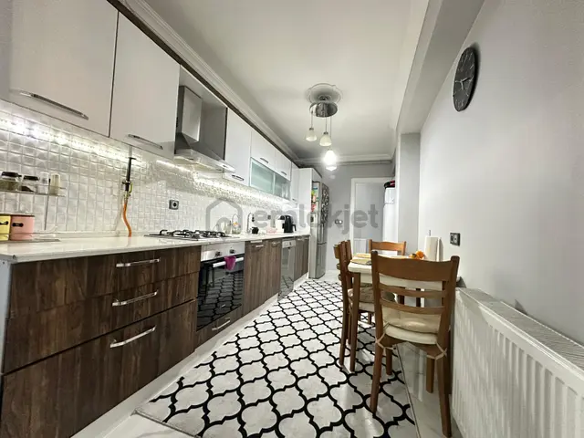 🏡hafsa Sultan Mahallesi 🏡site İçi ✅3+1 M2 150 11 Katlının 7 Katı ❇️ultra Lüks Daire Arakat 1