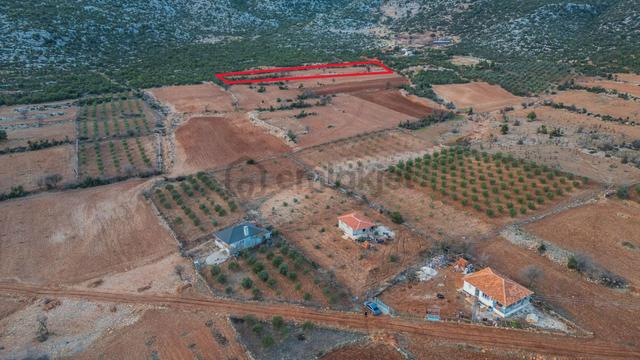 Antalya Döşemealtı Akkoç Mahallesinde 3.497 M² Yatırımlık Tarla 5