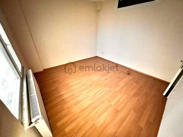 Seba'dan Tevfikbey Mh 1+1 65m2 İskanlı Kredili Uygun Fiyatlı Bahçe Katı 5