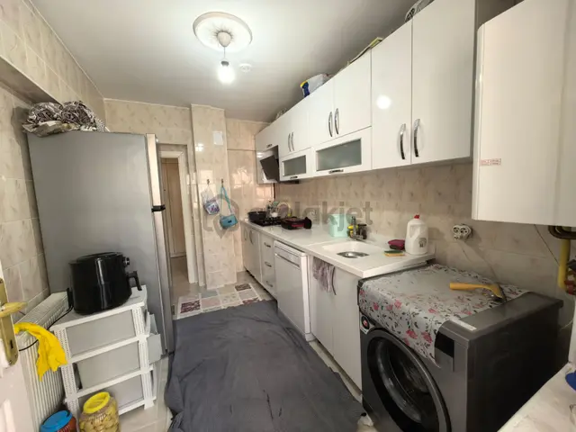 Bağlarbaşı Mahallesi'nde Ara Katta Yapılı 3+1 Daire! 3