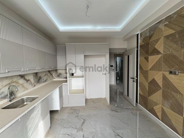 Babil Emlaktan Satlık Yenibeşevlerde 2.5+1 Lüx Sıfır Daire