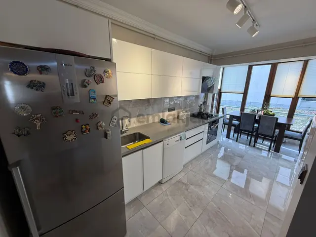 Kuşcağız Mahallesi'nde Cadde Yakını Ultra Lüks Yapılı 3+1 Daire! 4