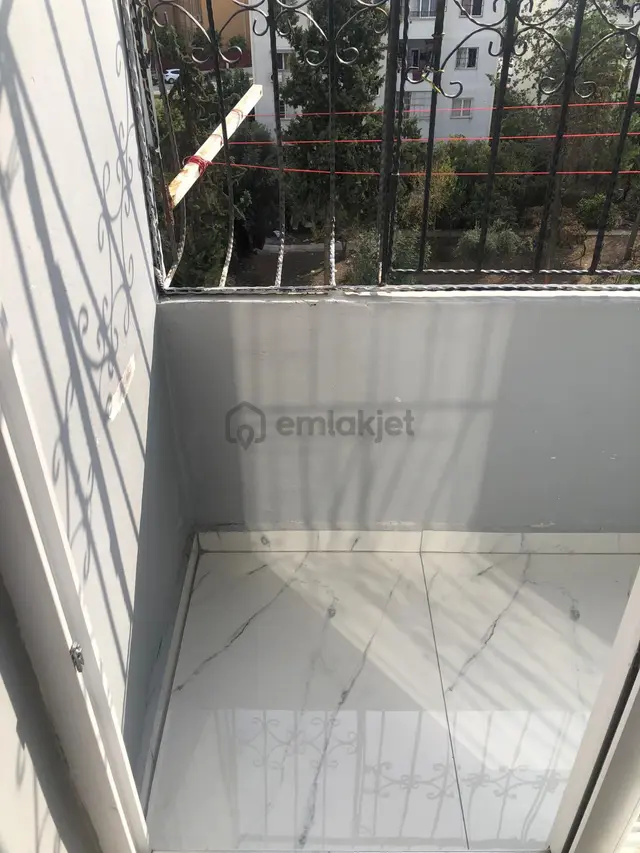Afetevlerinin Merkezinde,içi Yapılı,2+1 Daire 5