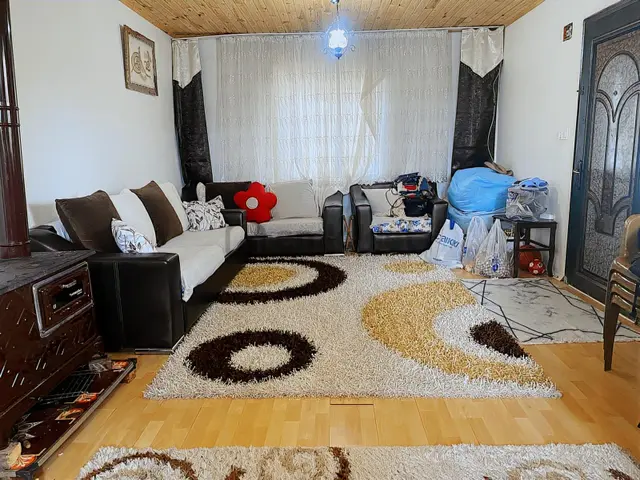 Sirkeli'de Tapulu Elektirik Su Bağlı 60m² Ev 1000m²hobi Bahçesi 3
