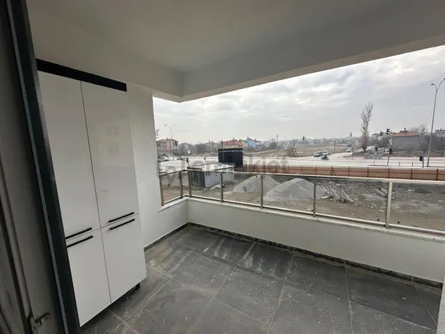 Uluğbey Mah Antalya Çevre Yoluna Sıfır 3+1 Satılık Daire 4