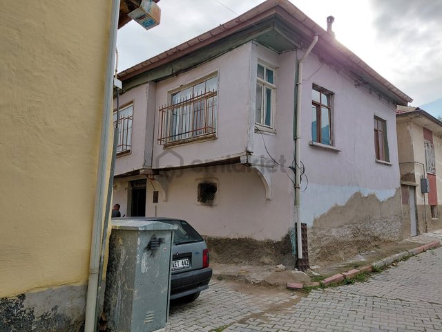 Bzim Emlaktan Kuşçu Mahallesi Doğalgazlı Mustakil Bzim Emlaktan Kuşçu Mahallesi Doğalgazlı Mustakil
