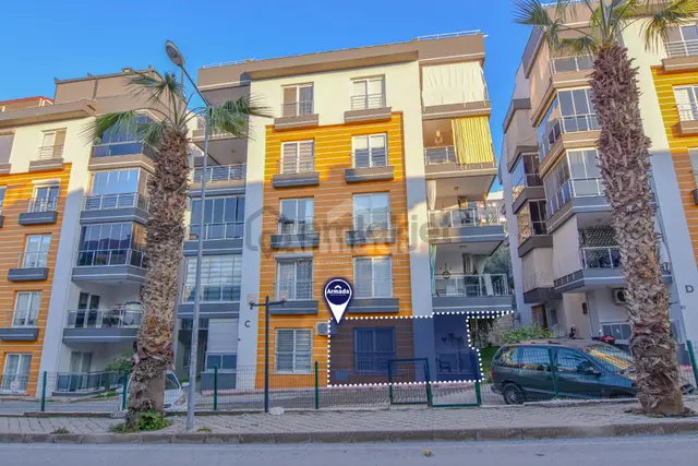 Kuşadası Ege Mahallesi Akkuş Konakları Satılık 3+1 Daire 1