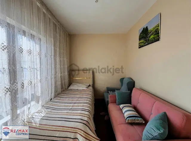 Remax Central`den Danışment Tokide Acil Satılık 3+1 Daire 3