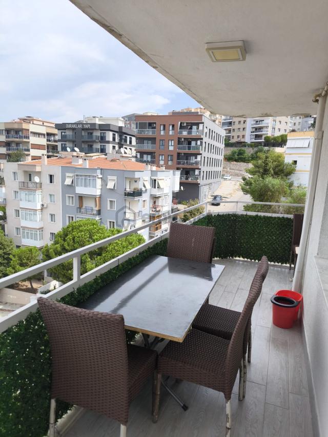 Karabağlar Y Yurt Satılık Daire Asansörlü