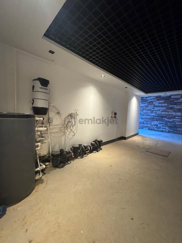 Satılık Özel Villa Asansörlü Hamam Sauna Kapalı Otoparklı 3
