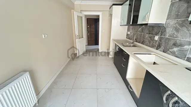Yenimahalle Metro Yakını Sıfır Binada Ara Katta Asansörlü 3+1 Satılık Daire 5