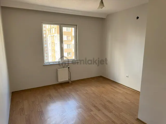 İsa Kavak Gayrimenkul’den Satılık 2+1 Daire – Meram/yenişehir 3