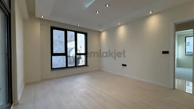 Recep Ümit'ten 71 Evler Mahallesinde Şehir Hastanesi Tramvay Durağı Yakını 2+1 Ferah Daireler Fç10 2