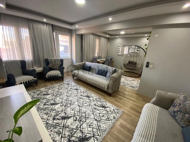 Acill Konak Yenidoğan Mah.de Kemer İzban Yanı 2+1 100m2 Arakat Full Tadilatlı Satılık Daire 2