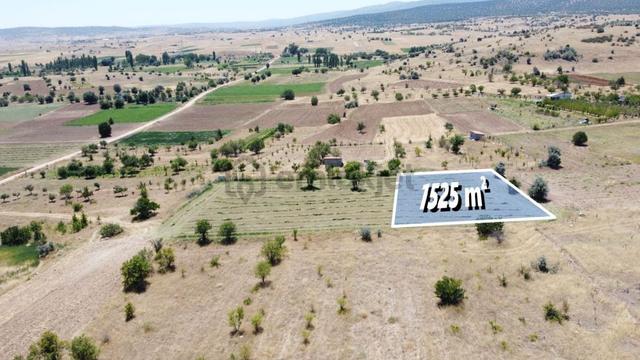Konya / Akören / Tülce'de 1.525 M² Bahçelik Müstakil Tarla 1