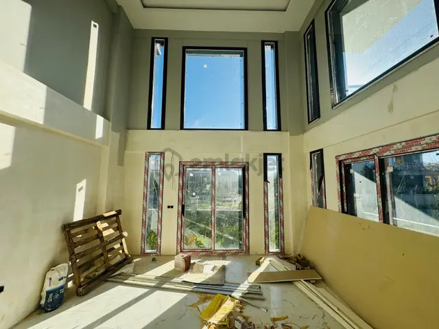 🏡 Ortaca Dikmekavak’ta Sarıgerme Yolu Üzerinde 3+1 Galeri Tipi Villa 5