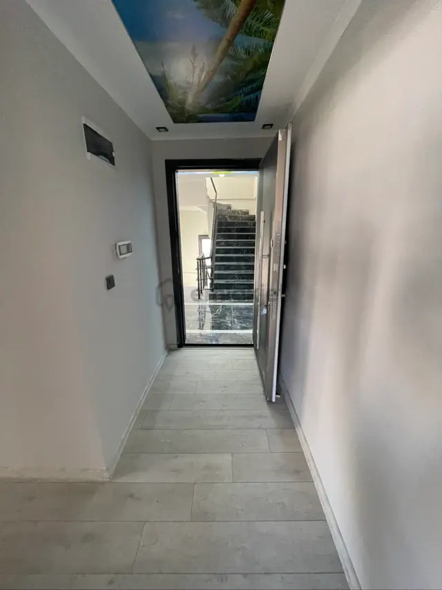 Kullanışlı Geniş Ferah Sıfır 1+1 Daire 5