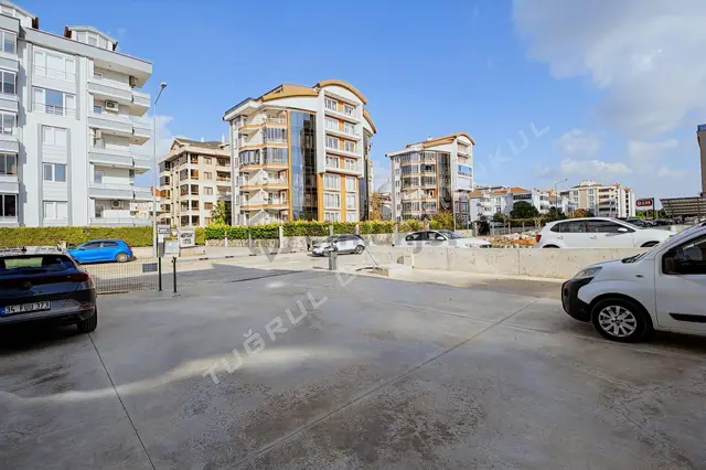 İzmir Yoluna 100 Metre Birmot Arkasında 250m2 Dükkan 2