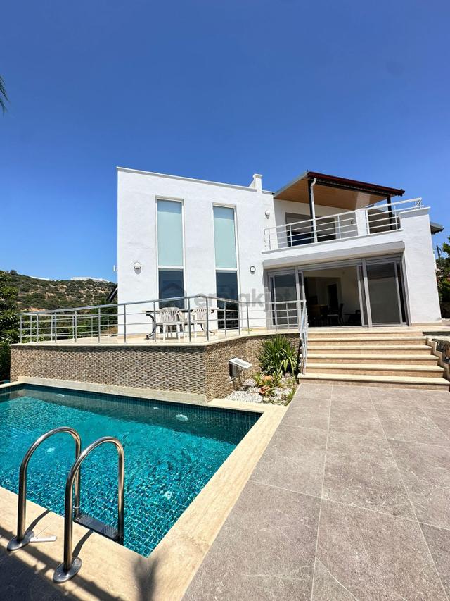 Satılık -villa Keşefli/alanya 3+1 Müstakil Full Deniz Manzaralı 5
