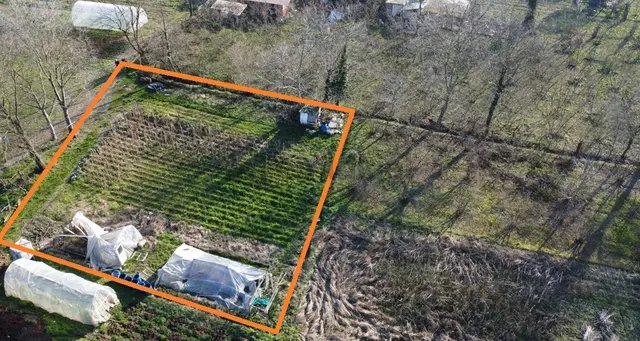 Düzce Çavuşlar Mh'de 3 Kat İmarlı 810 M2 Satılık Arsa 2