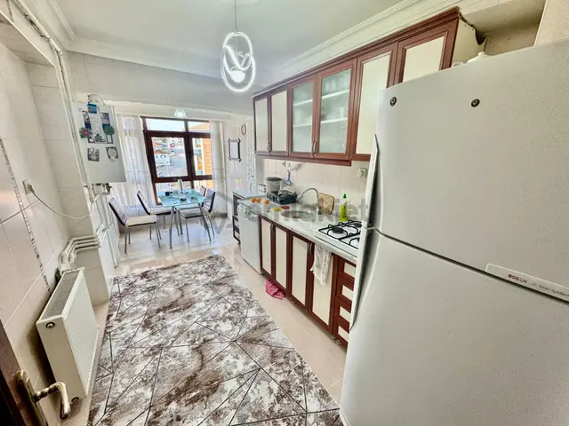 Atapark Mahallesi'nde Cadde Üzeri Manzaralı 3+1 Daire! 1