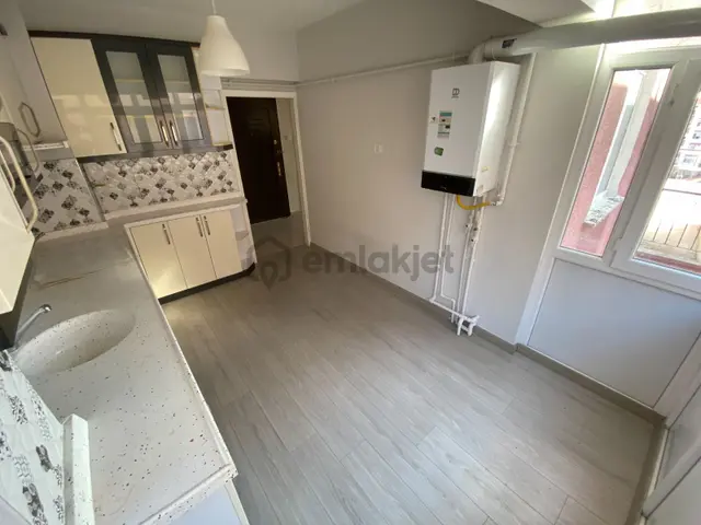 Relax'tan Etlik'te Manzaralı Bağımsız 3+1 Yapılı Masrafsız 2