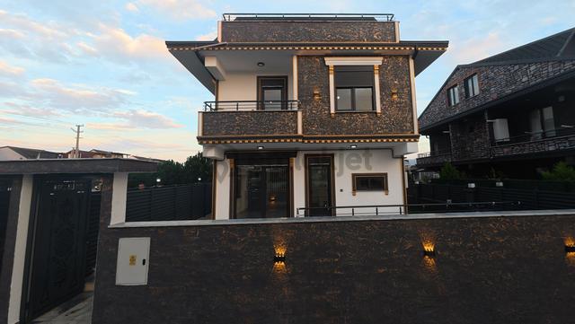 Kocaali’de Satılık Modern Tasarımlı 4+1 Geniş Ve Ferah Villa 2