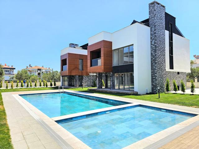 ▶ ▶ Akçay Körfez'den Güre'de Denize 500 Mt Site İçinde Havuzlu 4+1 Sıfır Villa 5