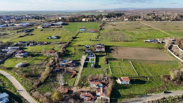 Güven'den Saray'da 330m² İmar İçi Yola Cephe Satılık Arazi...... 3