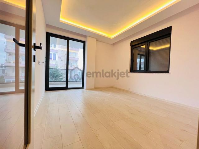 Beylikdüzü 5m Migros Avm Arkası 2+1 Fırsat Dairemiz... 4