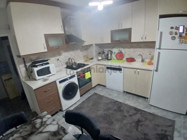 Atapark Mahallesi'nde Ön Cephe Teras Balkonlu 3+1 Daire! 2