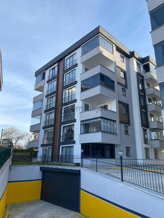 Trabzon Bostancıda Satılık Daire 1