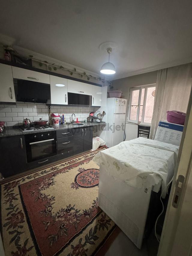 İbrahim Çelebi Mahallesi🏡 ✅2+1 M2 90m2 5 Katlının Zenin Katı ❇️özelikli Petek Kombili 3